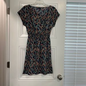 GAP multicolor dress with asymmetrical neckline